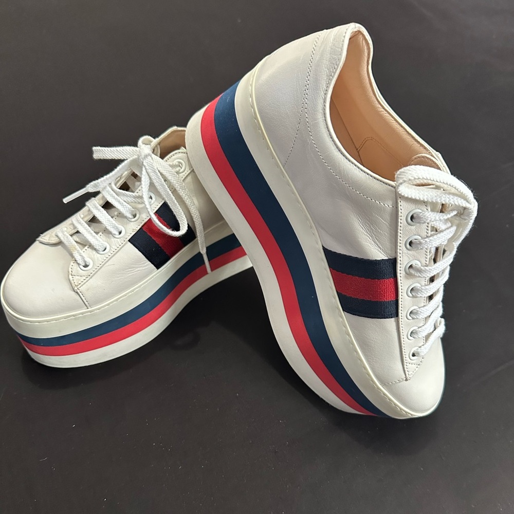 GUCCI SNEAKERS